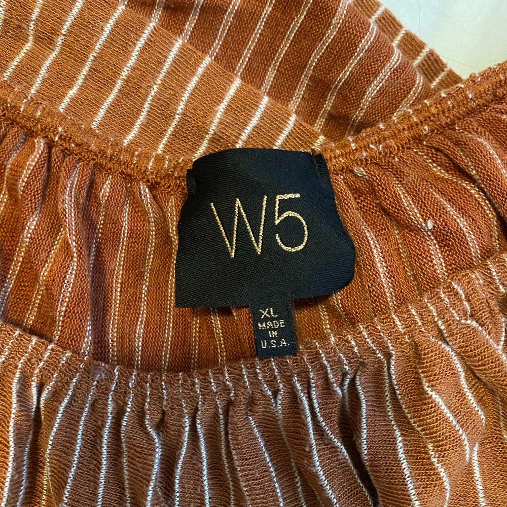 Shirt - Picture 2 of 3